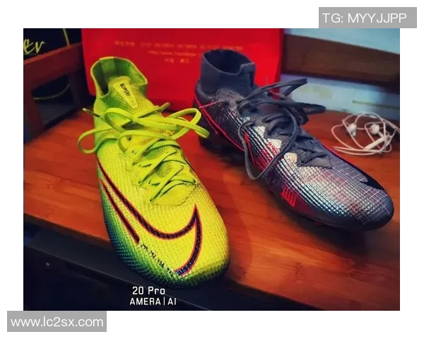 足球鞋王争霸 谁是球场上最具传奇色彩的鞋履巨星